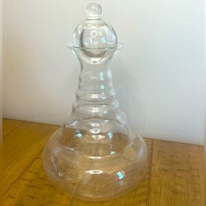 Clear Ribbed Glass Carafe Decanter With Solid Glass Stopper
